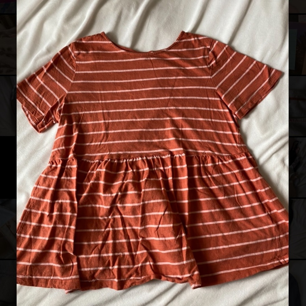 Jessica Simpson Maternity Top